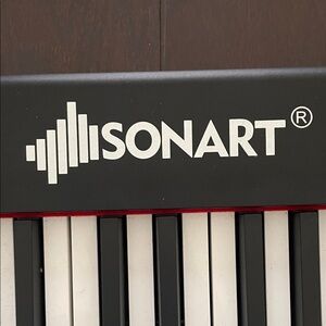 Sonart Black and White Keyboard